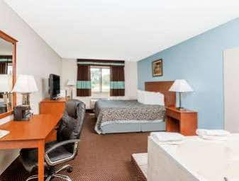 Days Inn By Wyndham Ankeny - Des Moines Εξωτερικό φωτογραφία